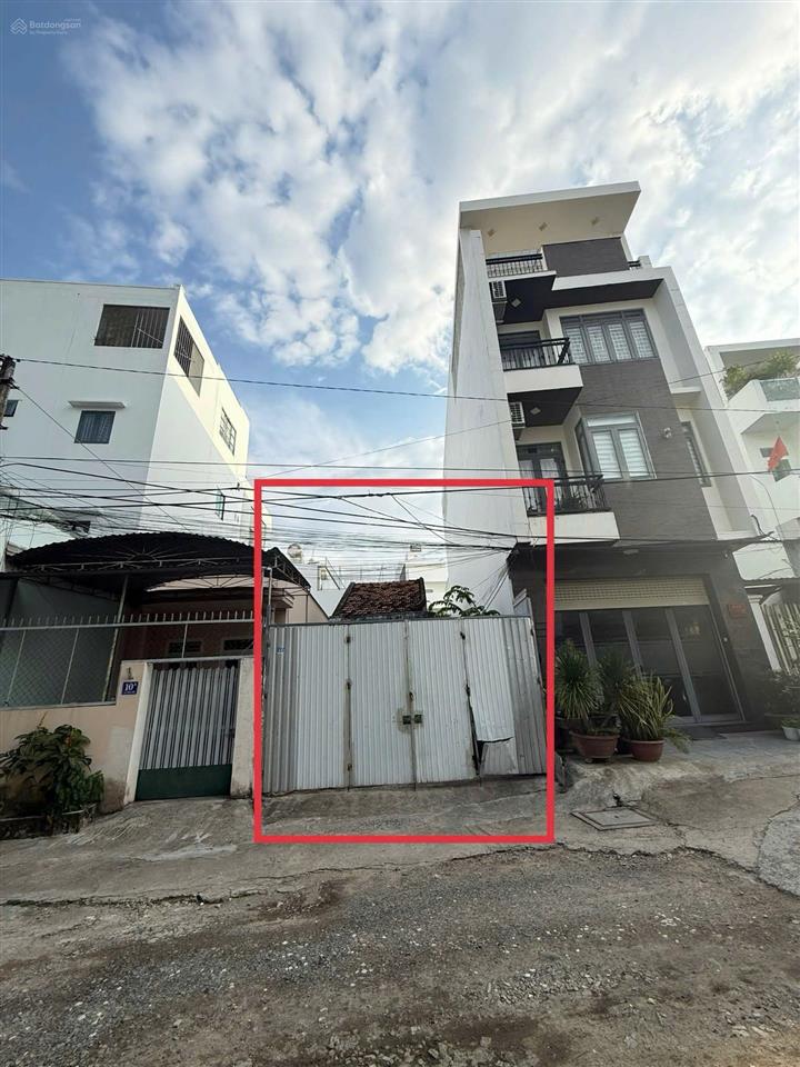 Bán đất tặng nhà cấp 4 mặt đường lê văn tám nha trang 0972 336 ***