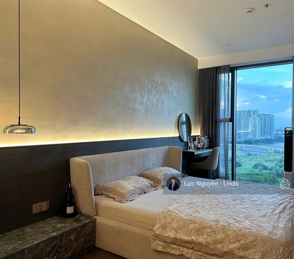 Louis bán căn 2pn 100m² lầu cao đã có sổ hồng view sông landmark 81 the crest giá 29 tỷ