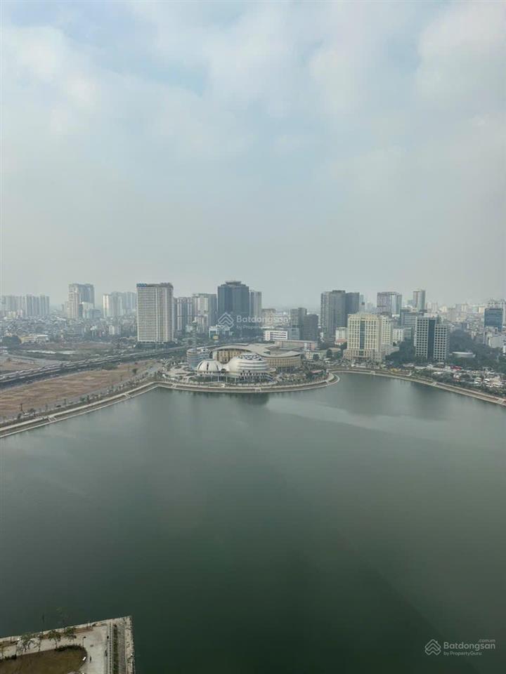 Chính chủ cần bán gấp căn góc view hồ 4pn 145m sẵn sổ, có slot ô tô giá 19 tỷ bao phí 0968 316 ***