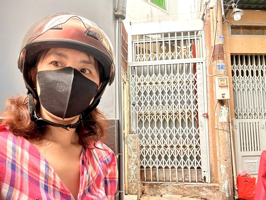 SIÊU PHẨM NHÀ ĐẸP 5 TẦNG VÀO Ở NGAY- NGANG NỞ HẬU 5.3M- Đ.ĐOÀN VĂN BƠ- CHỈ NHỈNH 4 ĐỒNG-