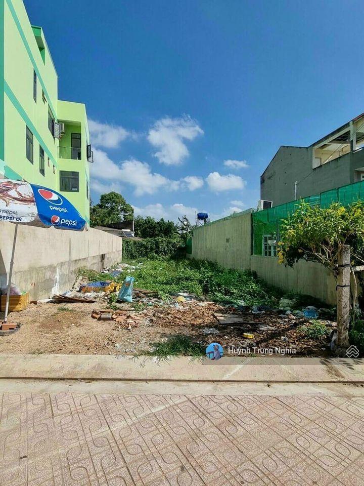 Bán đất shr (dt 268m2 giá 890tr) mt đường chùa đá ngay ngân hàng agribank trảng bàng vào 300m