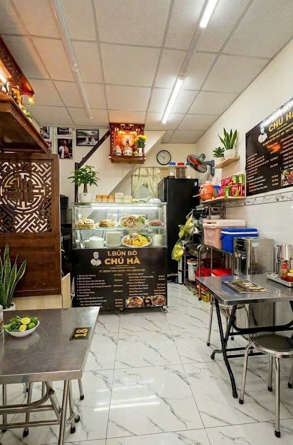 Nhà Võ Văn Tần, QUẬN 3, gần Công viên Tao Đàn DT 3.2 x 11m, giá 5.8 tỷ
