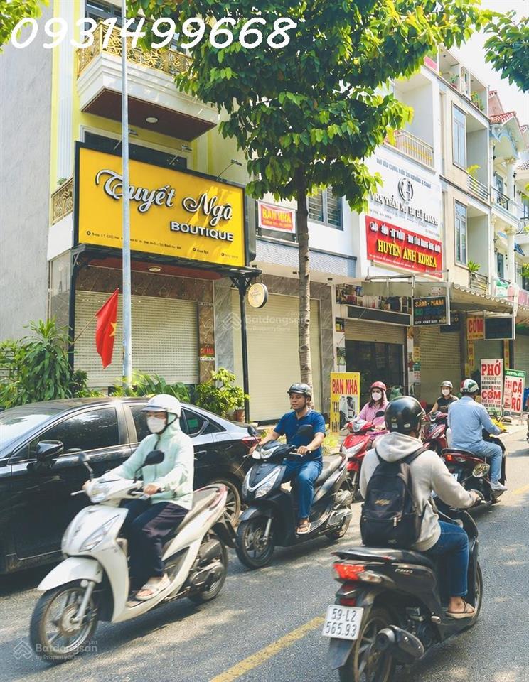 Nhà mặt tiền vừa ở vừa kinh doanh, Mở cửa là có tiền