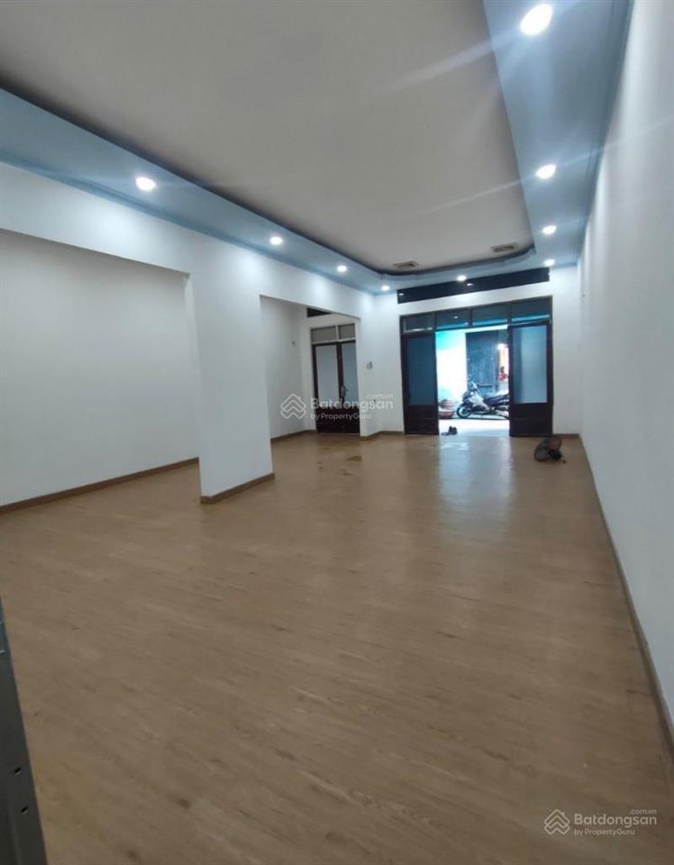 Bán nhà phường 14 tân bình đường nguyễn hồng đào (6,1*17,5m) chỉ 86 tr/m2