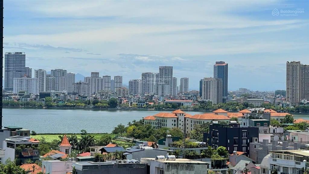 Giảm chào 5 tỷ căn hộ 111m2 gồm 3 ngủ view đẹp, giá tốt tòa soleil số 59 xuân diệu