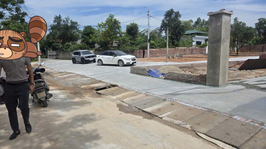 Cần bán nhanh lô đất thôn Lưu Quang, tt. Gia Khánh DT 133,5m2 MT 5m nở hậu đẹp giá chỉ 750 triệu 0988296228