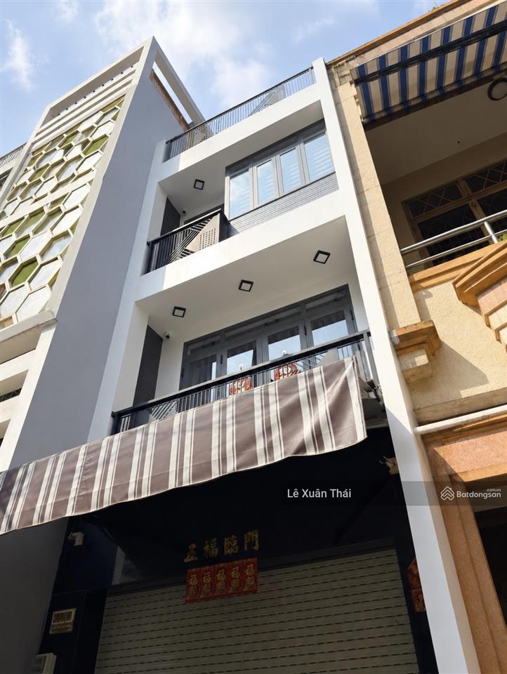 Cần bán nhà đẹp 4 tầng lạc long quân 42m2, hẻm xe hơi vào nhà p10 q11 8.4 tỷ