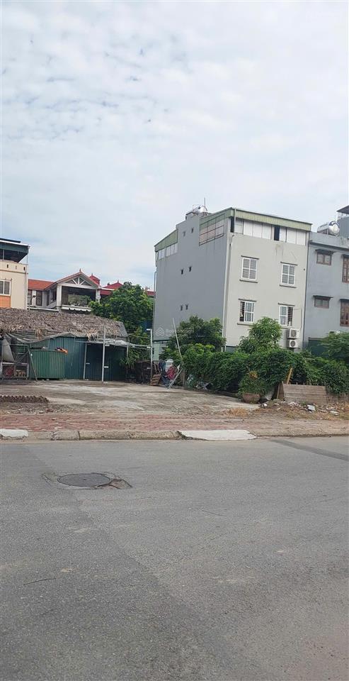 Bán đất khu 31ha, trâu quỳ, gia lâm, diện tích 132m, ô tô tránh, vỉa hè, kinh doanh, giá 20,x tỷ.
