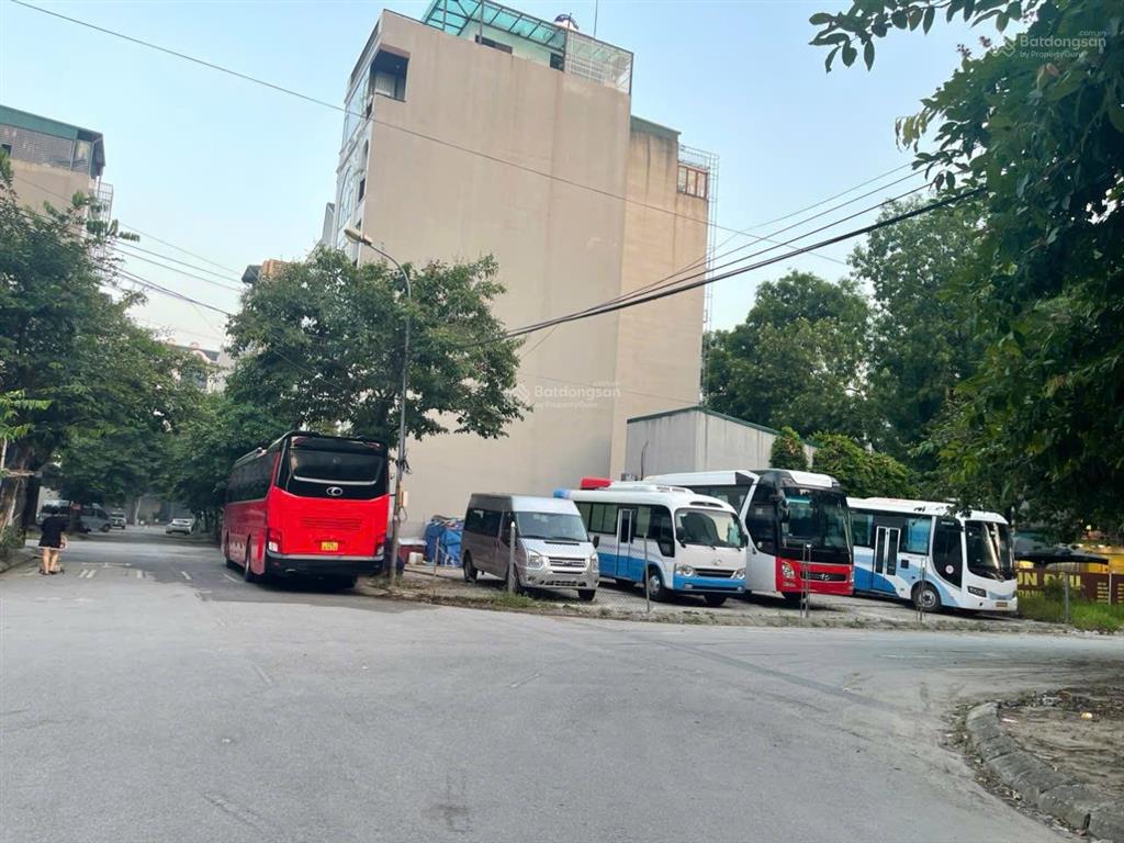 Bán đất phân lô, yên nghĩa, hà đông, 55m, mt 5m, giá 10 tỷ. ô tô tránh, vỉa hè đá bóng, kd