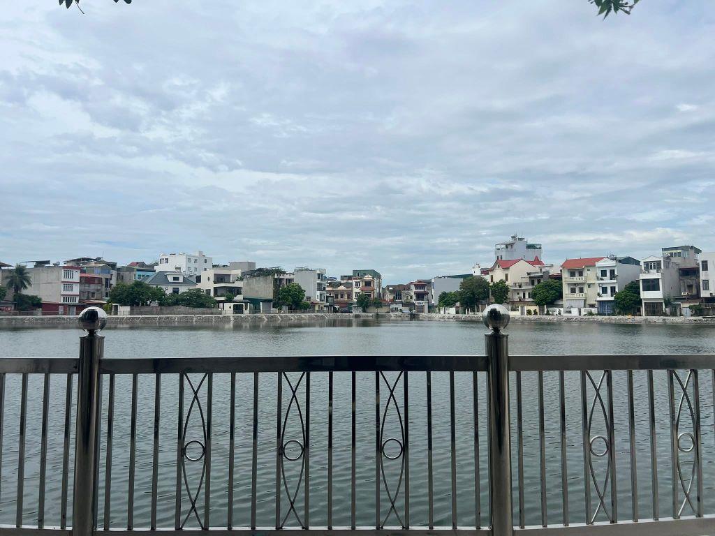 Bán đất mặt hồ Bình Minh, phường Lê Thanh Nghị, TP Hải Dương, 109m2, mt 5.57m, vị trí đẹp, 4 tỷ