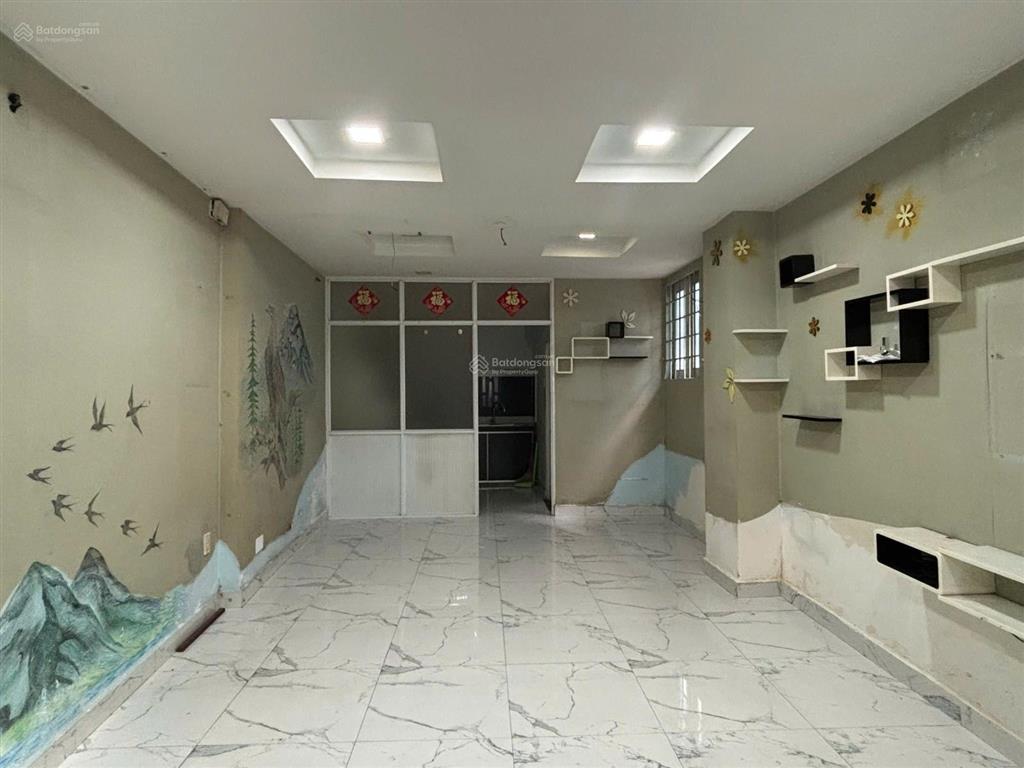 Nhà 3t kiên cố sd hơn 100m² đường 3/2. giá chỉ 5,5 tỷ