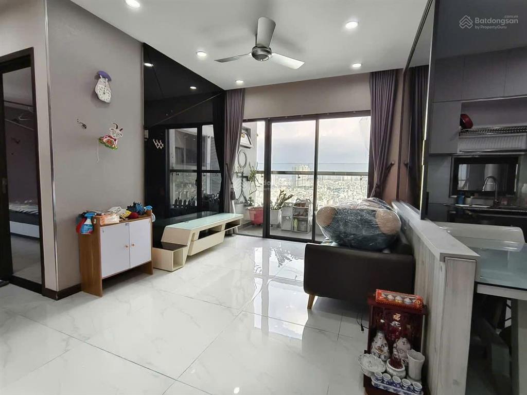 Bán căn hộ chung cư res 11, quận 11, có sổ hồng, 73m2 2pn2wc, căn góc view cực thoáng đẹp