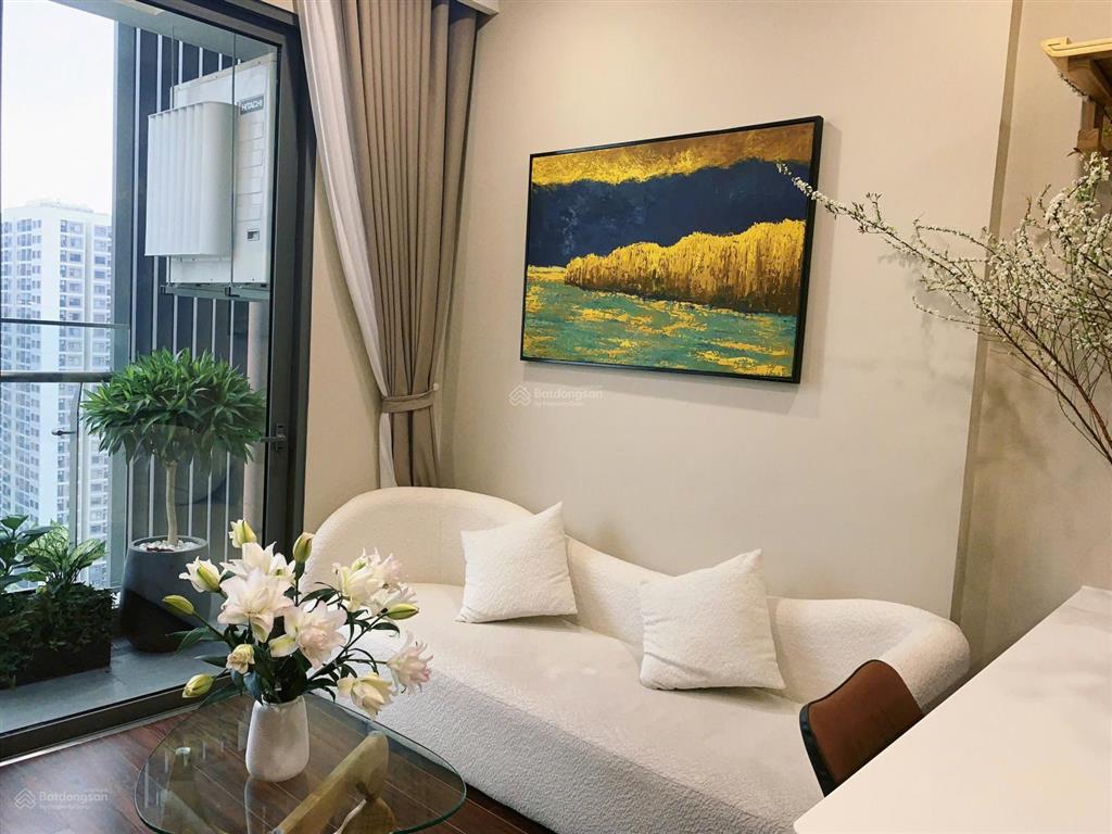 Cơ hội ngàn vàng! chính chủ bán gấp căn 2 ngủ h1.2008a, 55m2, full đồ, view đẹp giá chỉ 4.4 tỷ