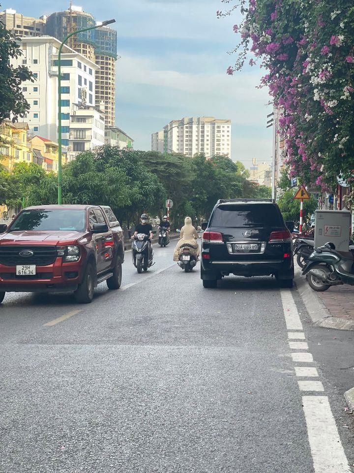 Bán Nhà Mặt Phố Nguyễn Lân Thanh Xuân 79m2-6T MT12m Lô Góc 37 Tỷ Nguyễn Lân.