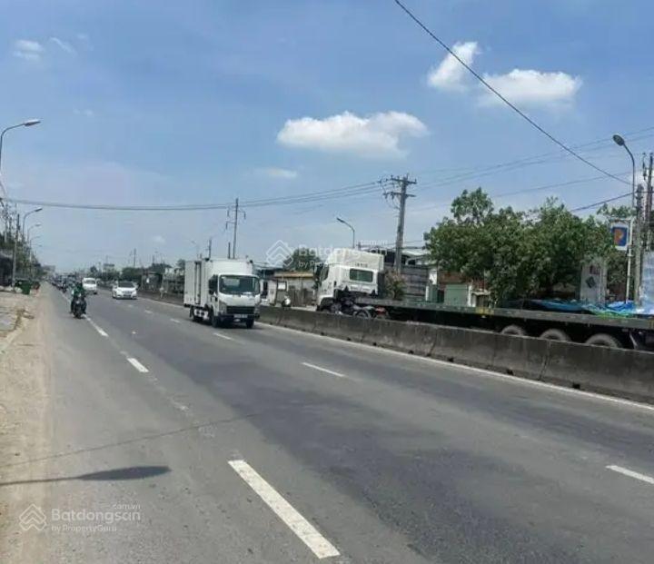 1711m2 full thổ cư ( 23 x 74) mặt tiền ql1a xã thạnh đức bến lức