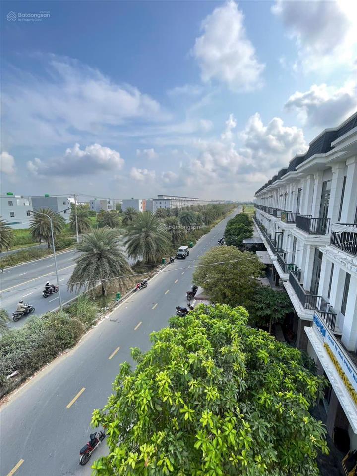 Bán lô đất mặt tiền đường kcn hải sơn, cần giuộc 475m2 giá 17tỷ5. 0931 112 *** ngân