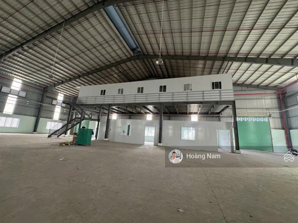 Chuyển nhượng 100% cp cty sơn. kcn đức hòa . long an . giá tốt