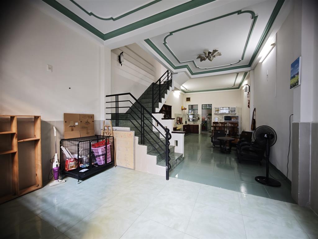 Bán Nhà Núi Thành 68m², Ô Tô Thông, Dòng Tiền 37 Triệu/Tháng, Giá 5,5 Tỷ
