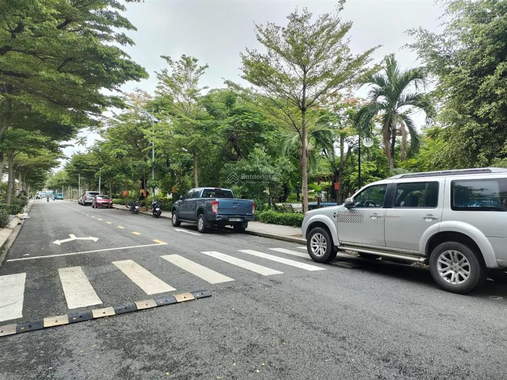 Cần bán căn chính diện công viên cityland center hills, giá 19 tỷ