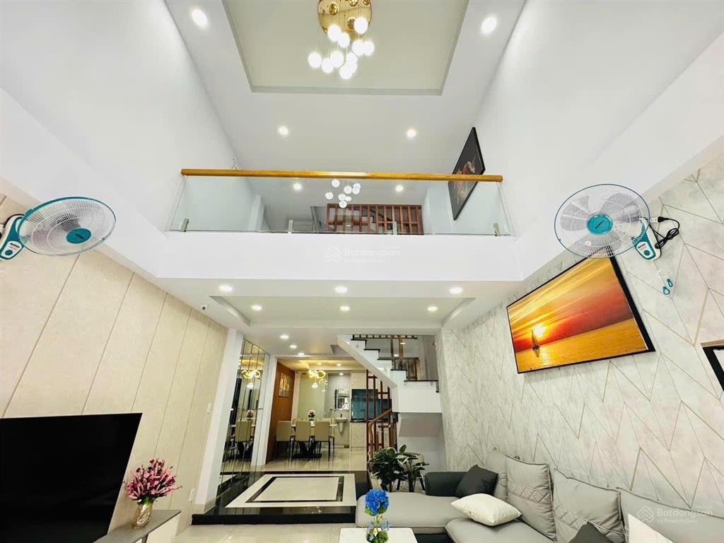 Kẹt bán gấp căn 52m² xây trệt 2 lầu lê lai, gò vấp. gần bệnh viện 175. hẻm 5m, sổ sẵn