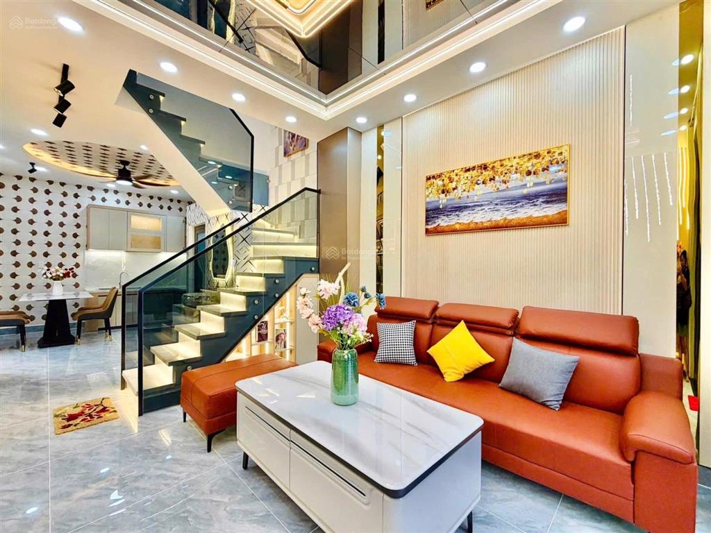 40m2, bán gấp nhà nguyễn văn lượng, hxh 4m 2 tầng, p16 gò vấp, 5 tỷ (ngay trường nguyễn du)