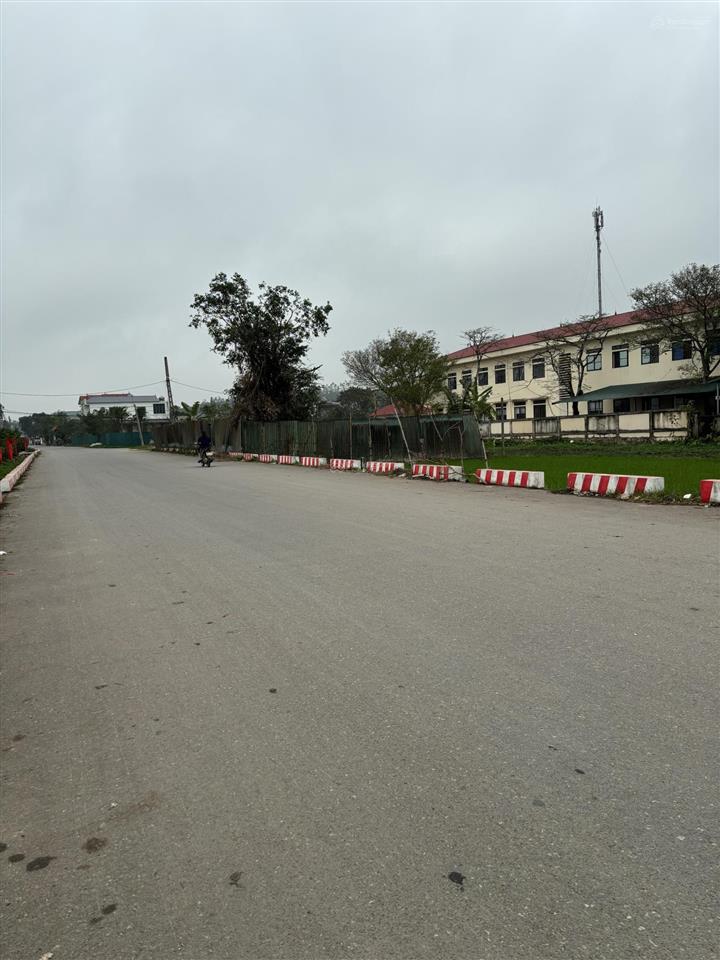 Bán đất tổ 9 quang minh mê linh hn. dt60m2 giá 3,1 tỷ đường rộng ngõ thông phun thổ cư giá đầu tư