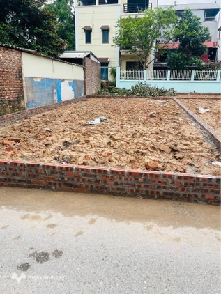 Bán nhanh lô đất 90m2 tại tổ 5 thị trấn Quang Minh, ngõ ô tô vào tận đất
