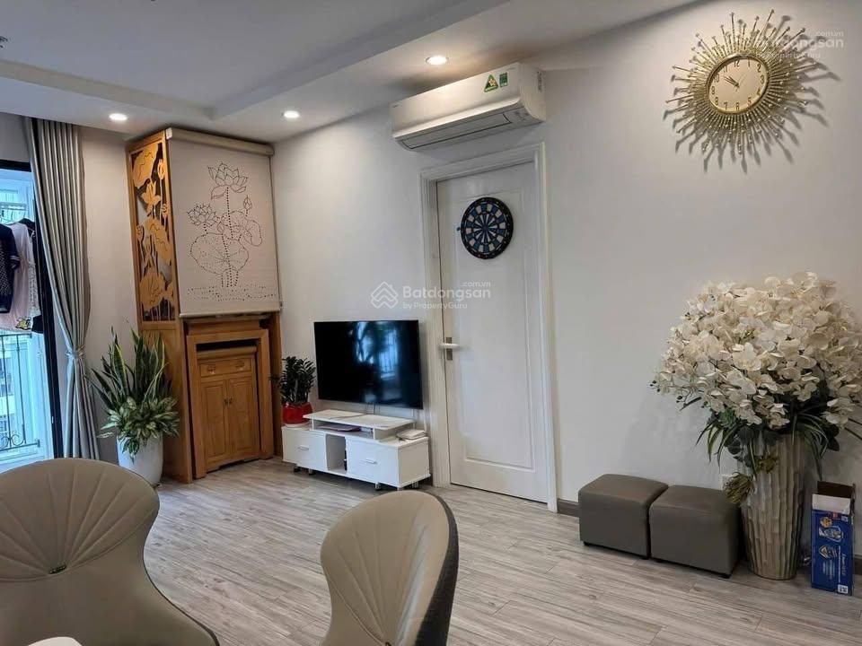 Căn hộ 2 ngủ rộng tại times city có thể sửa thành 3 ngủ 95 m2 chỉ với 8.8 tỷ