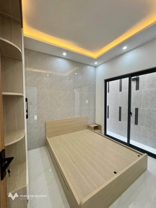 Bán nhà 3 tầng hẻm cạn Nguyễn Thái Học, gần siêu thị Go, Quy Nhơn, giá 3.45 tỷ