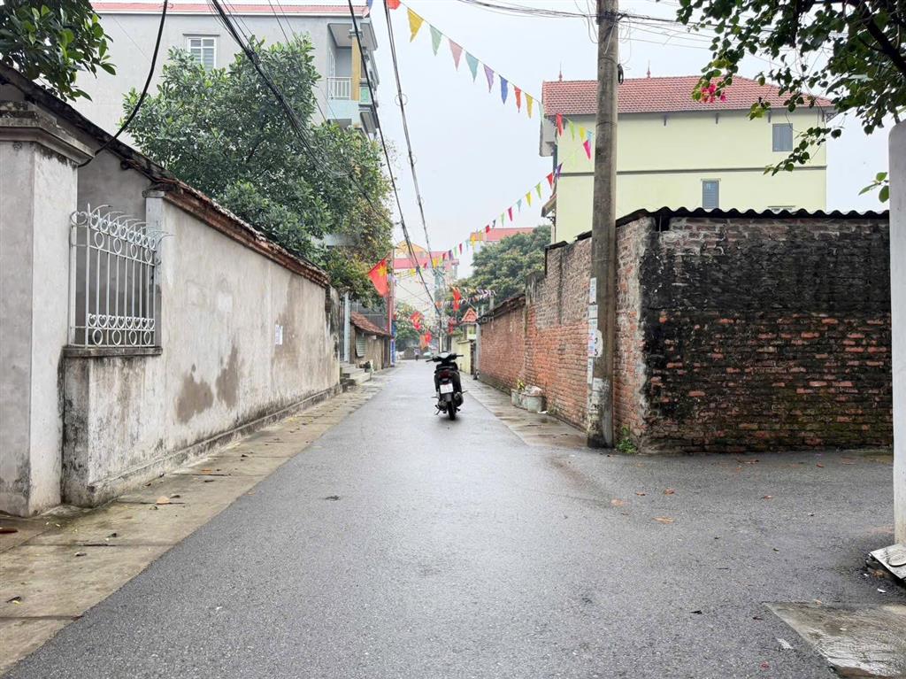 2ty4 có ngay 79,9m tại phú nhi quang minh hn