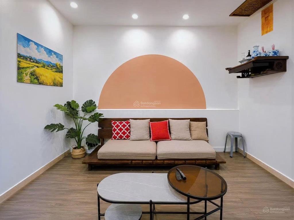 Dành cho quý khách hàng nhanh tay sở hữu căn hộ 80m toà no1 chung cư k35 tân mai, giá chào 6,2 tỷ