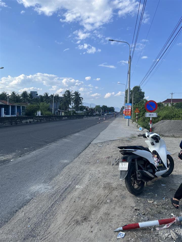 Cần bán nhanh lô đất đẹp tại xuân tự, vạn hưng