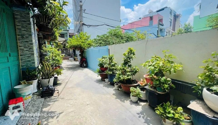 Bán nhà 3 tầng 51m2, hẻm xe hơi Lê Văn Thọ, Phường 11, Gò Vấp