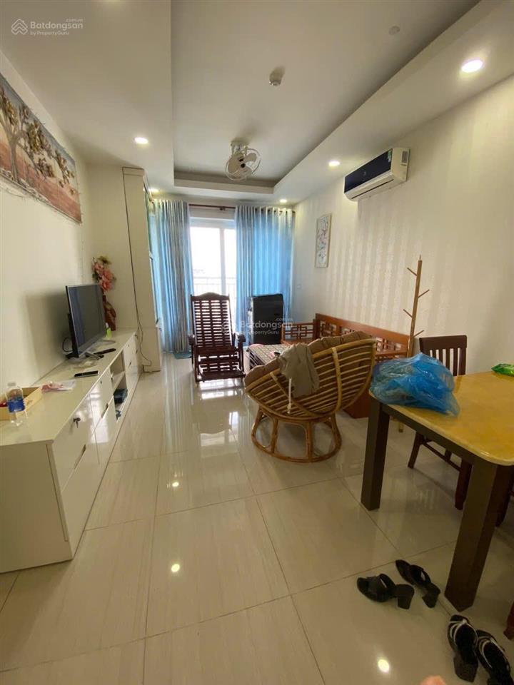 Còn 1 căn duy nhất 1pn có ban công có sổ hồng bán 3 tỷ tặng hết nội thất hỗ trợ vay ngân hàng