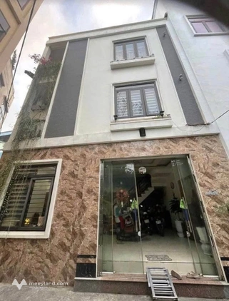 Chỉ hơn 2 tỷ sở hữu ngay căn nhà 3 tầng, diện tích 50m2, khu vực trung tâm Nam Định