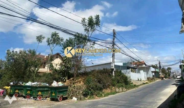 Bán đất hai mặt tiền đường Mai Xuân Thưởng, Phường 8, Đà Lạt