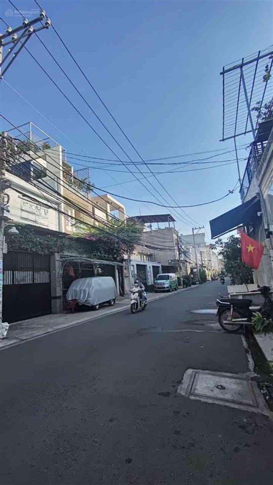 Đất đẹp hiếm có full thổ cư 100% ngang 5m chuẩn đẹp vuông vức không tranh chấp xây dựng tự do