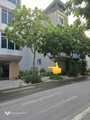 Em có mảnh đất cần bán gấp ngay mặt đường phường Tùng Thiện, Thành phố Hà Nội