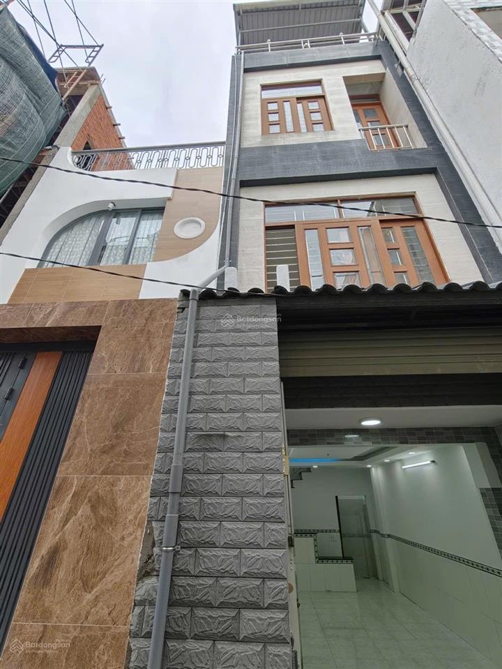 Nhà đẹp bình tân sát aeon mall vào ở ngay 4 tầng 3pn giá 3tỷ6