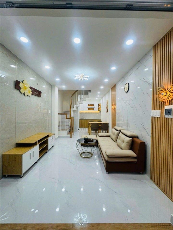 Quận 11 $ 5,6 tl bán nhà đẹp ngay bình thới 3 tầng dt25/34 m2(3.4 11)4pn.3wc