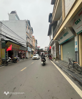 Đất vàng Đại Mạch, Đông Anh, 90m2, mặt tiền rộng, sổ đỏ vuông vắn, giá hời