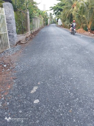 Cần bán gấp 600m2 đất mặt tiền Lộ Nhà Việc, phường An Hội, Vĩnh Long, giá 4.5 triệu/m2