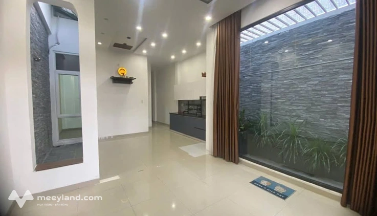 Chỉ hơn 5 tỷ sở hữu ngay nhà kiên cố view công viên thoáng mát