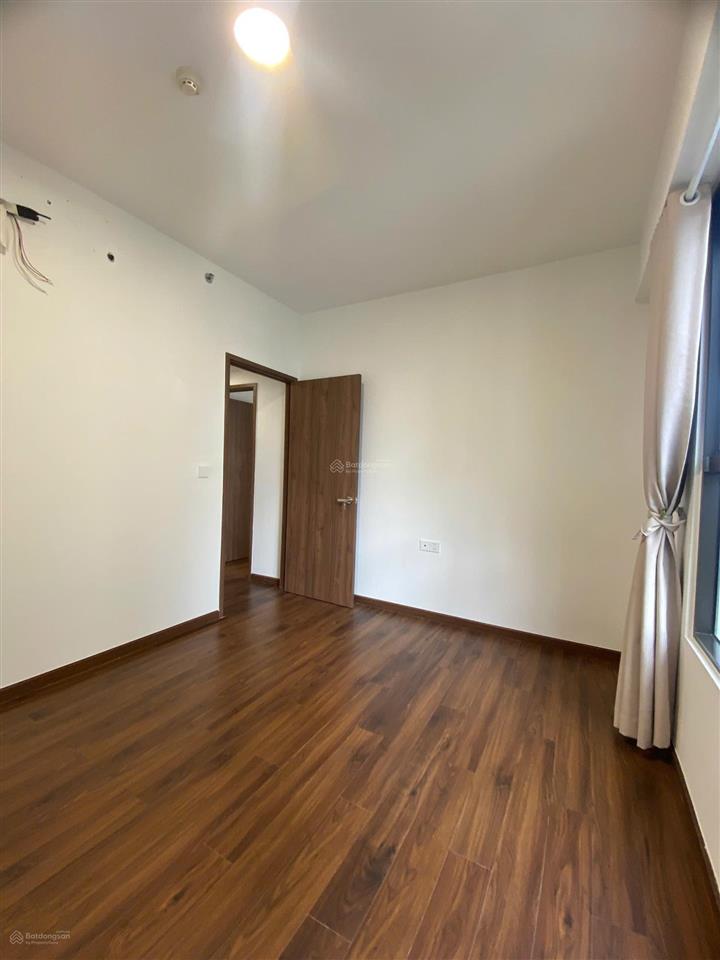 Chính chủ cần bán căn góc akari giai đoạn 2, tầng cao, view nội khu, hồ bơi, còn miễn pql