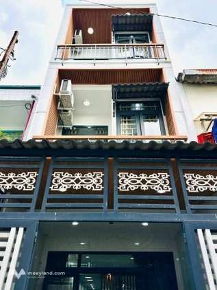 Bước vào thế giới tiện nghi và ấm cúng với ngôi nhà tọa lạc tại phường 11, Gò Vấp, thành phố Hồ Chí Minh