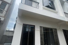 Nhà 3 tầng lô góc, ngõ to, ô tô đậu gần - Sổ đỏ sẵn sàng