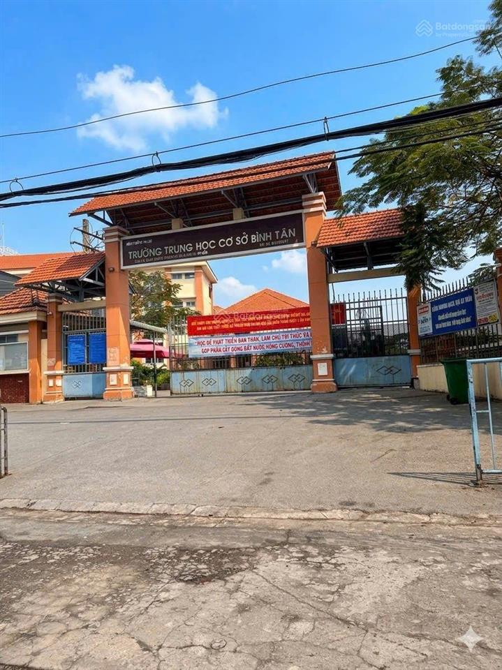 Chỉ 5,78 tỷ mặt tiền kinh doanh 5x17 an dương vương võ văn kiệt đường 15m xe tải tránh