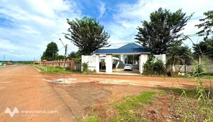 Biệt thự 2 mặt tiền trung tâm Hoà Long, mặt tiền đường số 9, sát cạnh tuyến lên cao tốc Vũng Tàu - Biên Hoà, giá 5,6 tỷ