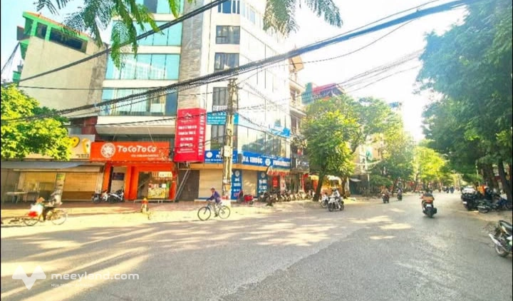 Nhà gần chung cư Feliz Homes, 15m2 x 3 tầng, mặt tiền 4,5m, ô tô qua nhà