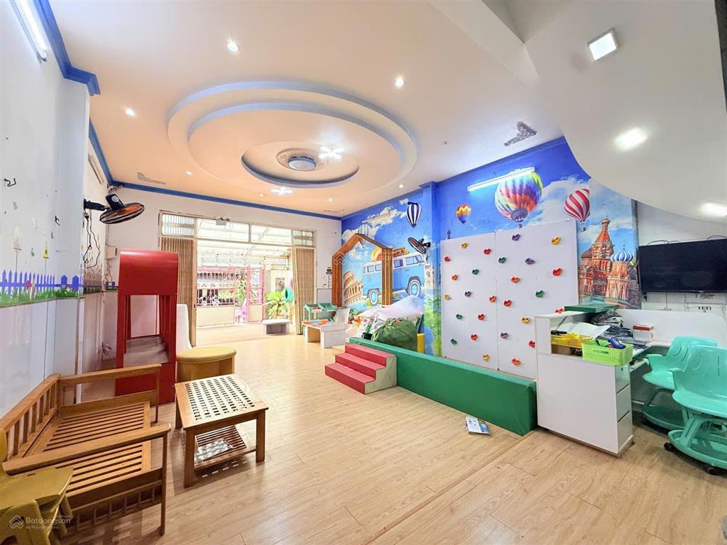 Hiếm bán mtnb tên lửa, 6x20m 4 tầng kế bên aeon bình tân